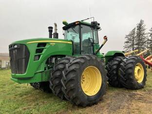 2011 John Deere 9330