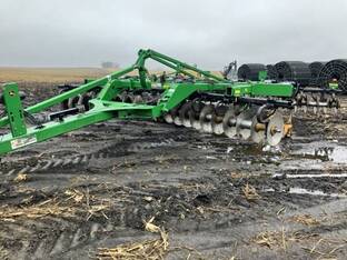 2012 John Deere 512