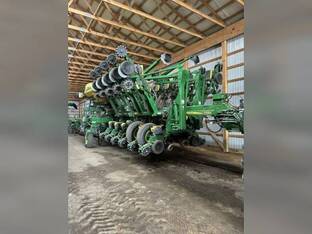 2017 John Deere 1795