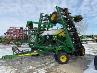 2017 John Deere 1990CCS