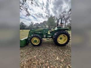 2008 John Deere 5203