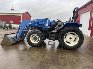 New Holland TS100