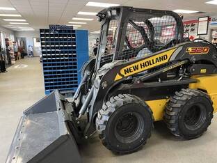 2024 New Holland L320