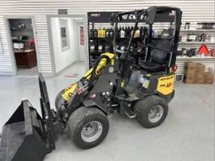 2025 New Holland ML12T