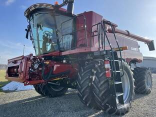 2025 Case IH 7260
