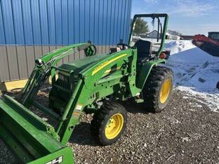 2007 John Deere 790
