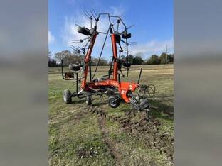 2023 Kubota TE6576CD