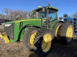 2017 John Deere 8370R