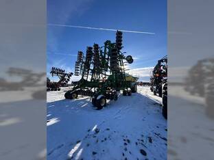 2013 John Deere 1830