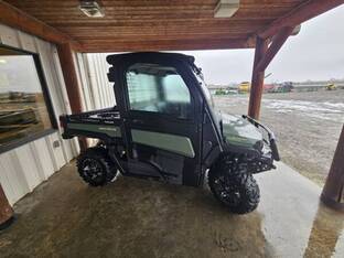 2022 John Deere GATOR XUV 835R