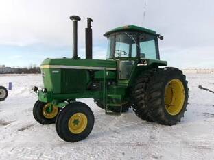 1976 John Deere 4430