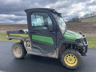2022 John Deere GATOR XUV 835M