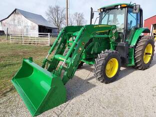 2019 John Deere 6110M