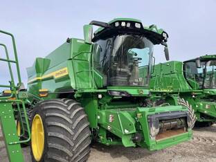 2025 John Deere S7 800