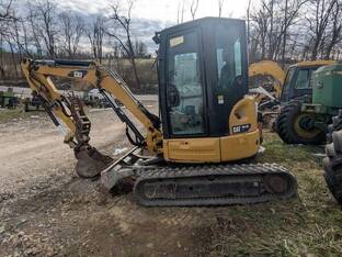 2015 Caterpillar 303.5E2 CR