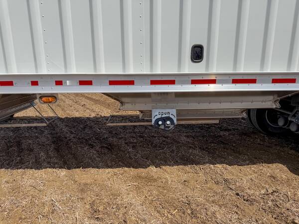 2027 Neville 40 ft x 102 in