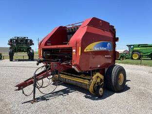 2012 New Holland BR7090
