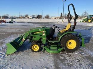 2010 John Deere 2520