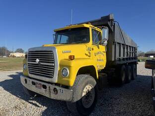 1971 Ford L8000