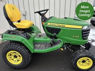 2025 John Deere X739