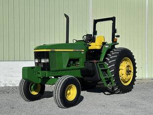 1997 John Deere 7210