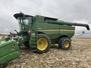 2015 John Deere S670