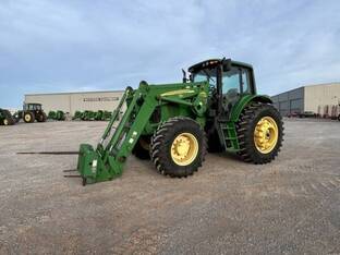 2006 John Deere 7520