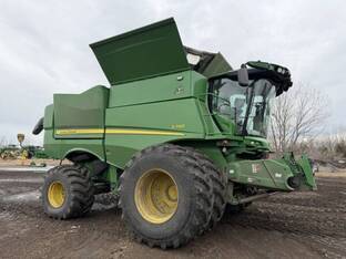2022 John Deere S790