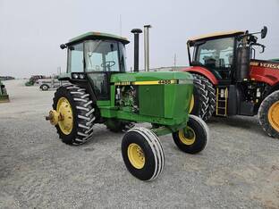 1989 John Deere 4455