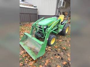 2007 John Deere 2320