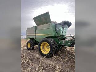 2023 John Deere S770