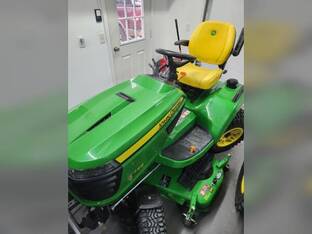 2023 John Deere X739