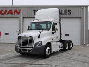 2020 Freightliner CASCADIA 125