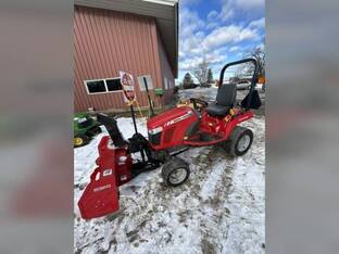 2011 Massey-Ferguson GC2400