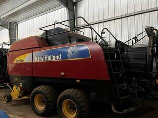2010 New Holland BB9080S