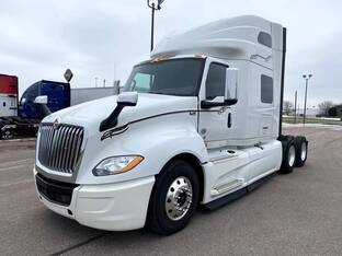 2019 International LT