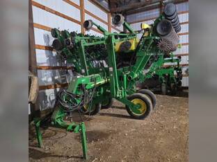 2004 John Deere 1790