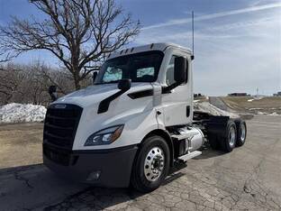 2022 Freightliner CASCADIA 116