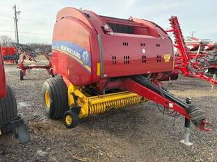 2017 New Holland ROLL-BELT 560
