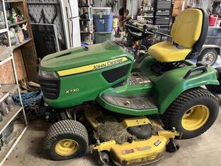 2014 John Deere X730