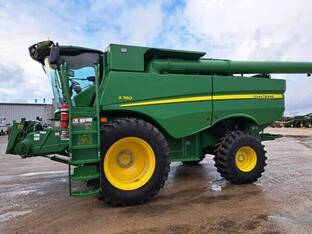2023 John Deere S760