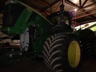 2016 John Deere 9520R