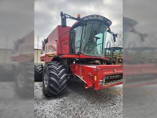 2013 Case IH 8230