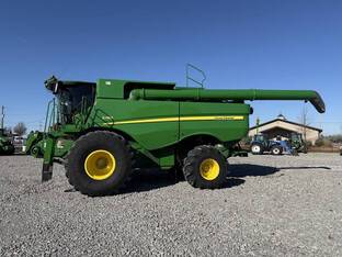 2019 John Deere S780