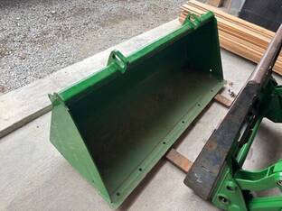 2022 John Deere 73in HD SKS Bucket