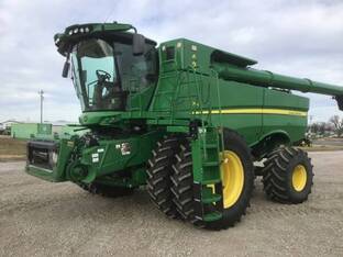 2021 John Deere S780