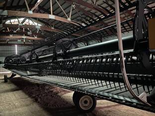 2022 MacDon Industries FD145