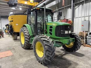 John Deere 6430