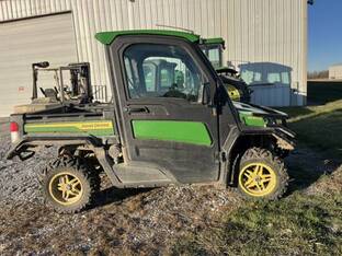 2022 John Deere GATOR XUV 835R