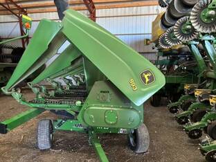 2004 John Deere 893
